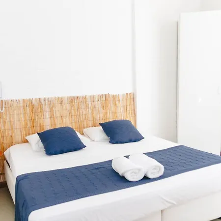 Palace Beach Hostel-3
